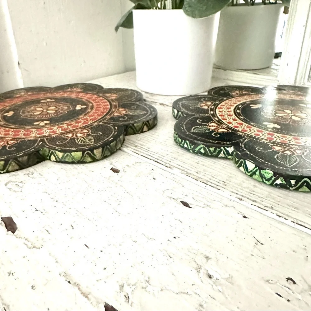 Pier 1 Hand Painted Wooden Trivet Pot Holders Mandala Dot Bohemian Flower Tray